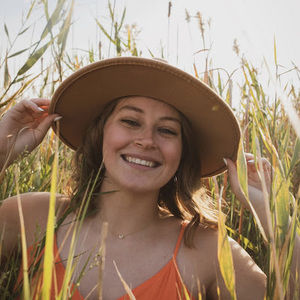 Meet your Posher, Zoe